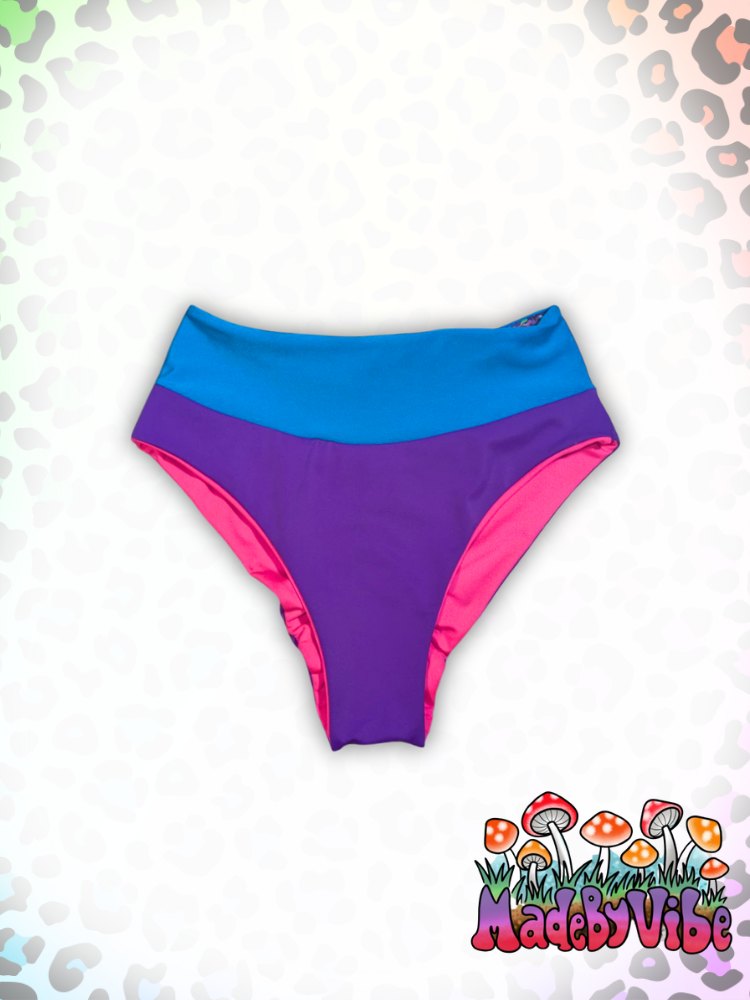 LF Dongs Bottoms w/ Scrunch Butt Detail - Ready to Ship