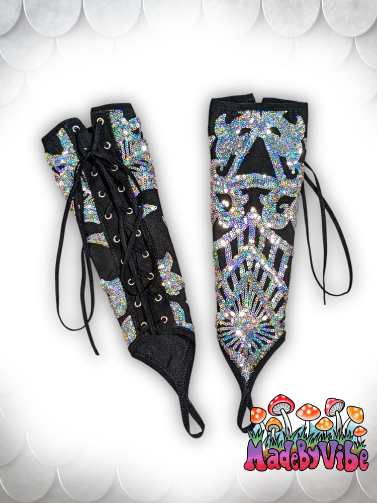 Armored Enchantress Lace Up Arm Sleeves with Finger Loop